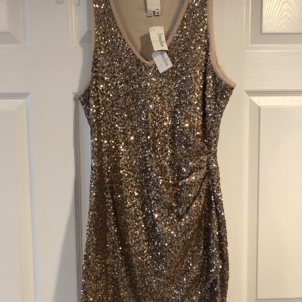 Beautiful gold cocktail dress.
